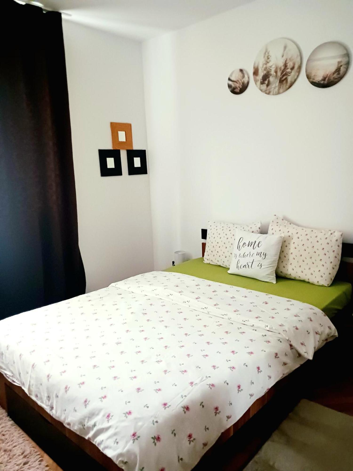 The House In The Park Bucharest Apartment Exterior photo